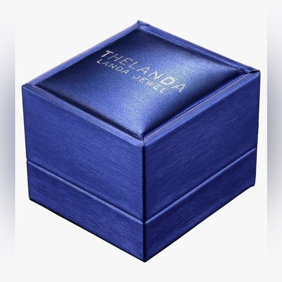 2 Carat Sterling Silver Classic 6-Prong Genuine Moissante Engagement/Bridal Ring - Picture 7 of 7